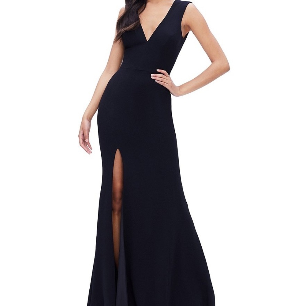 Dress the Population Sandra Navy Sleeveless Gown – Size Large